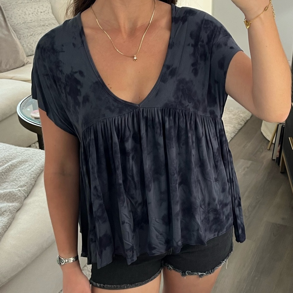 American Eagle Outfitters Short Sleeve Top